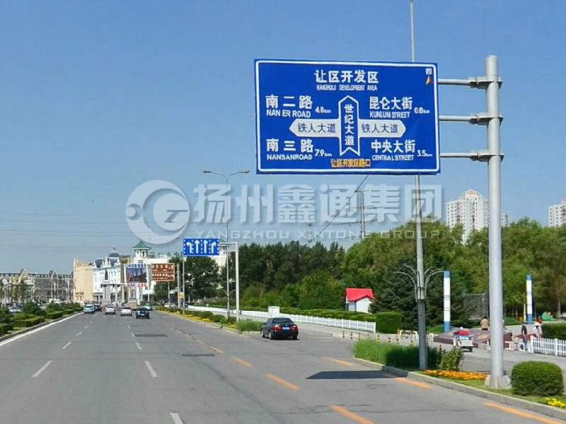 BZG-004，交通標(biāo)志桿，鍍鋅交通標(biāo)志桿