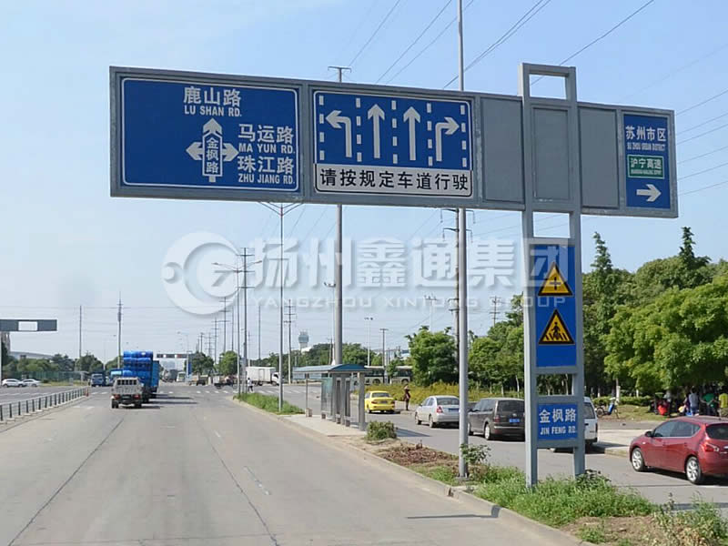 BZG-012，交通標(biāo)志桿，框架交通標(biāo)志桿