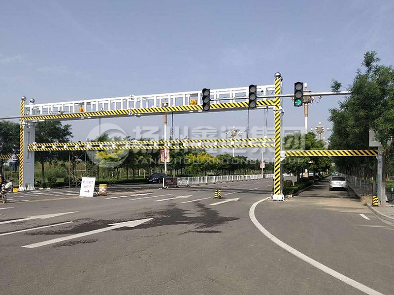 LMJ-027，升降式限高龍門(mén)架