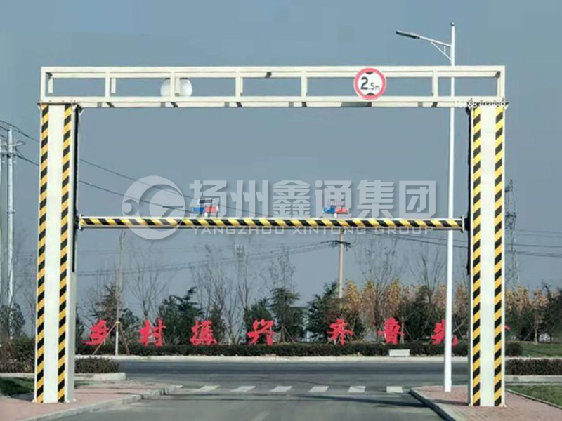 LMJ-028，升降式限高龍門(mén)架