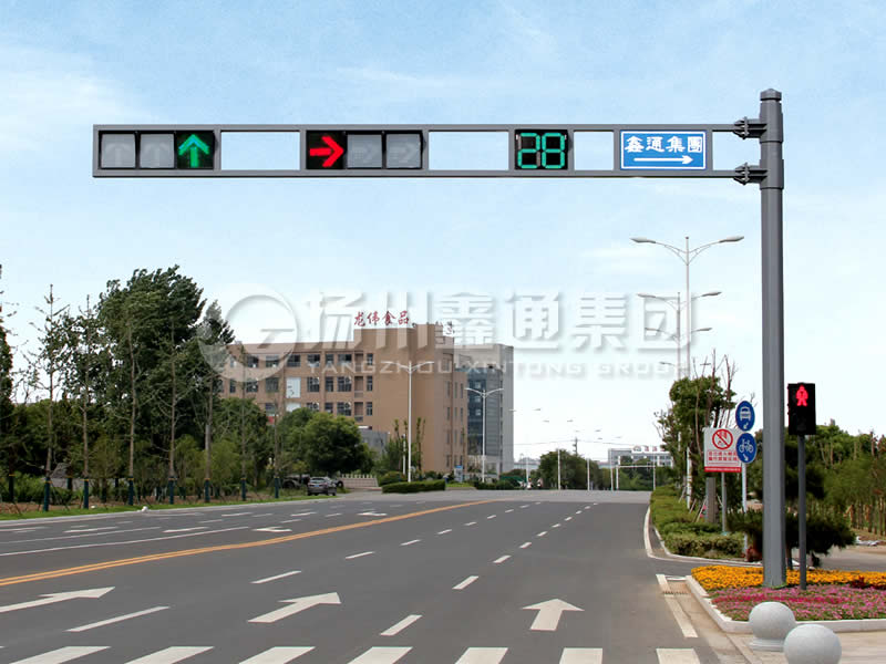 XHDG-001，八棱立桿框架信號(hào)燈桿