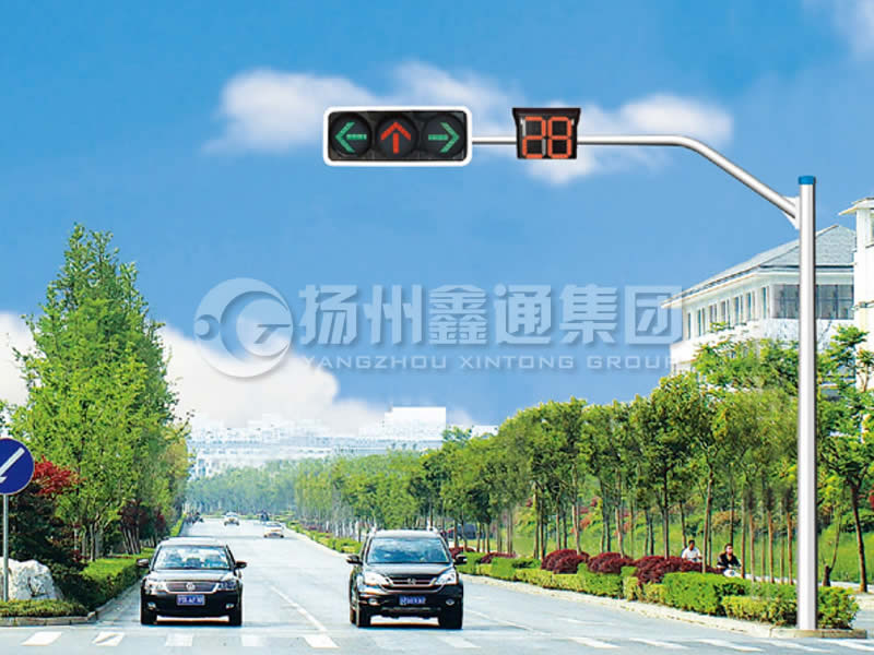 XHDG-008，八棱彎臂信號燈桿