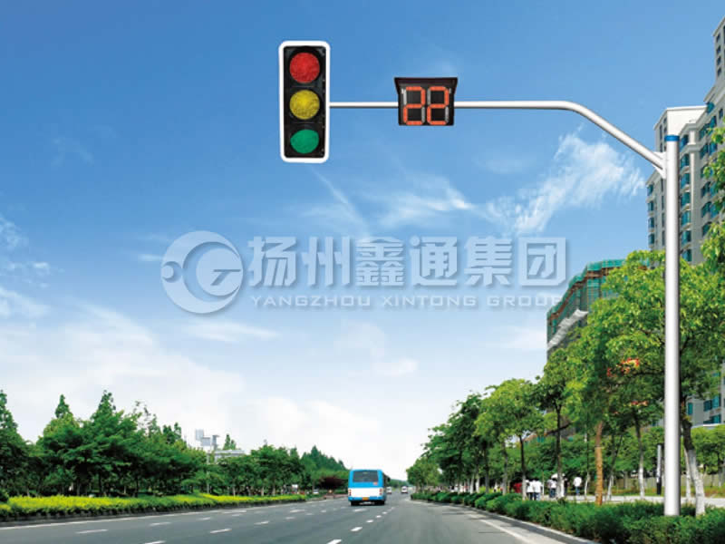 XHDG-010，彎臂信號燈桿，臨沂信號燈桿